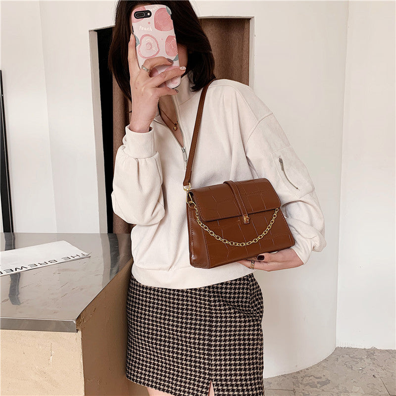 Chain Shoulder INS Slant Bag