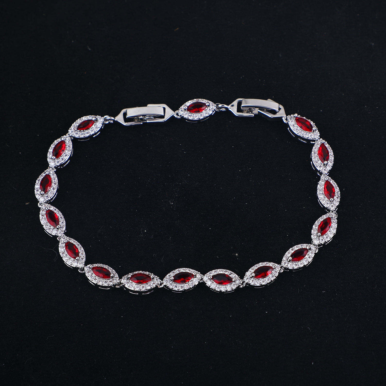 Eyes Zircon Bracelets