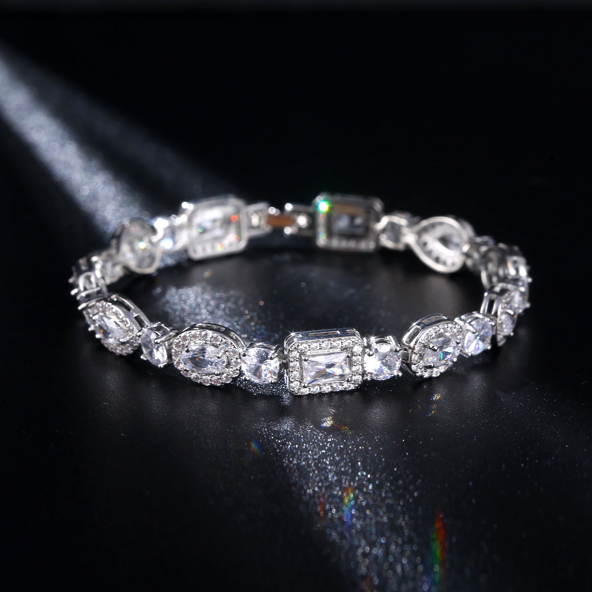 Multi-shapes Zircon Bracelet